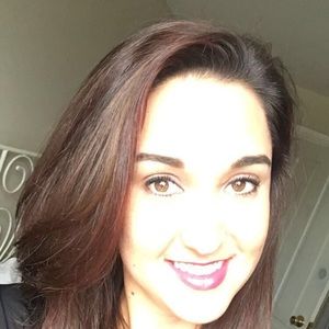 Meet your Posher, Kim